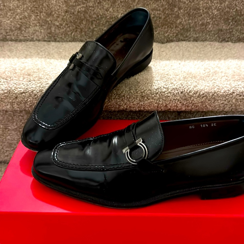 Ferragamo Black Loafers Size 10.5EE